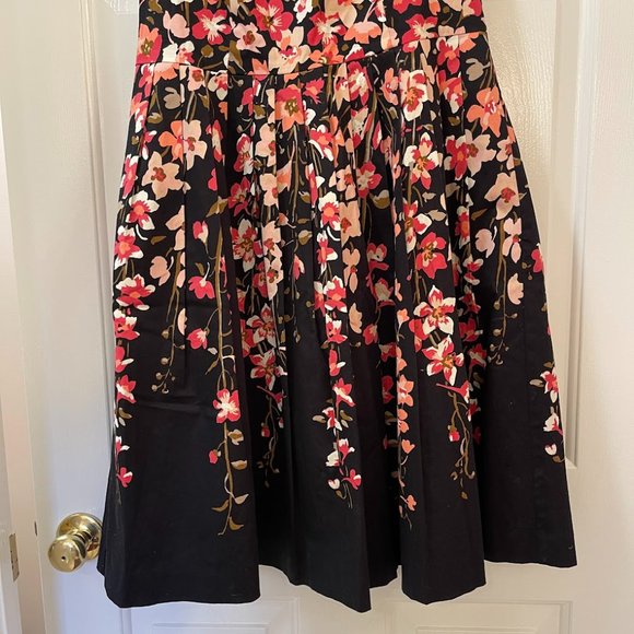 Talbots Size 10 Pleated Floral Women's Dress - Picture 8 of 9